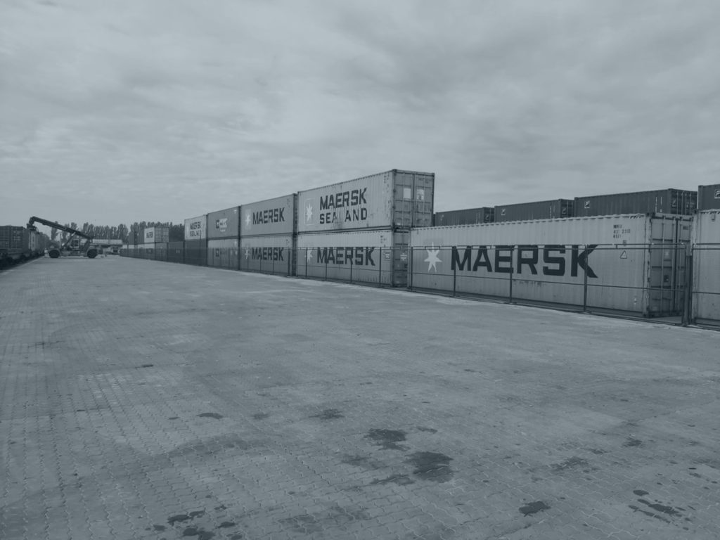 full_trotuarna-plytka-unilux-grand-termina-l